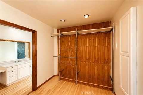 Tiny photo for 2007 W 180th Place Place, Torrance, CA 90504 (MLS # SB25215196)