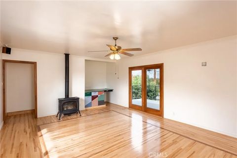 Tiny photo for 2007 W 180th Place Place, Torrance, CA 90504 (MLS # SB25215196)