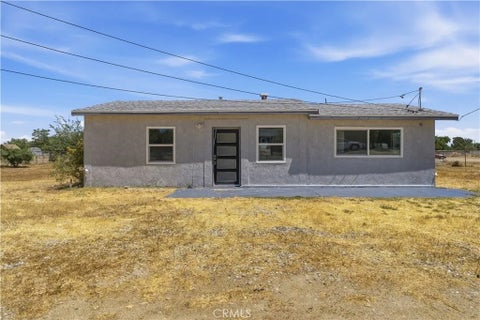 Photo of 10505 E Ave S6, Littlerock, CA 93543 (MLS # SR26132981)