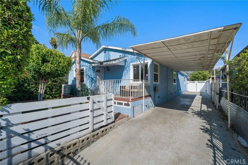 Photo of 4020 Wall Street, Los Angeles, CA 90011 (MLS # PV26075597)