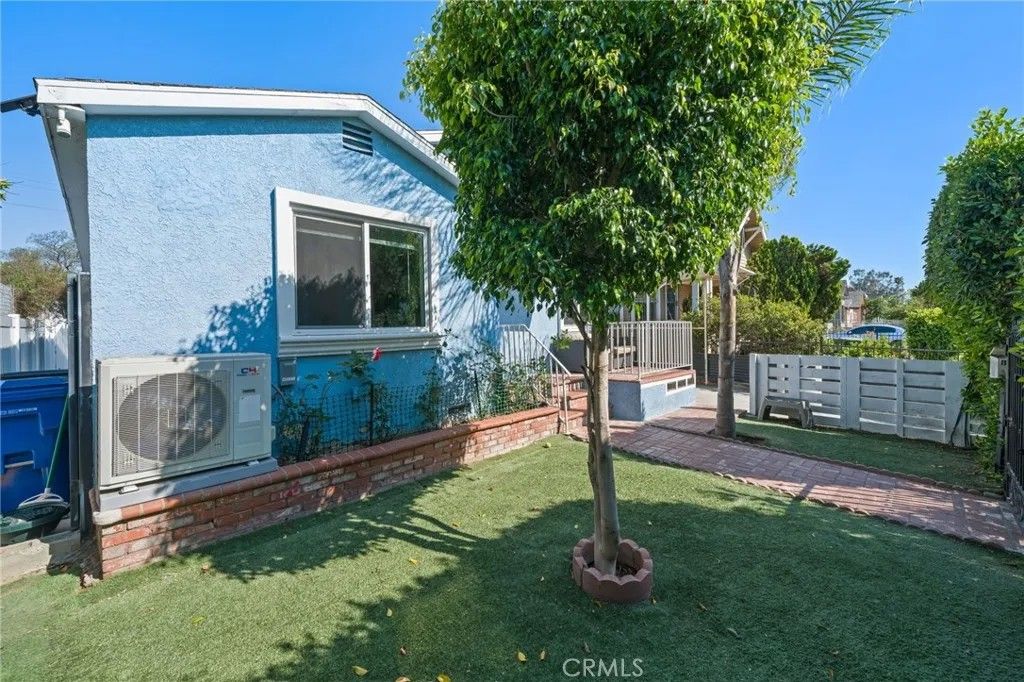 Photo of 4020 Wall Street, Los Angeles, CA 90011 (MLS # PV26075597)