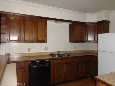 Tiny photo for 1021 Coulter Pine, Crestline, CA 92325 (MLS # IG25247361)