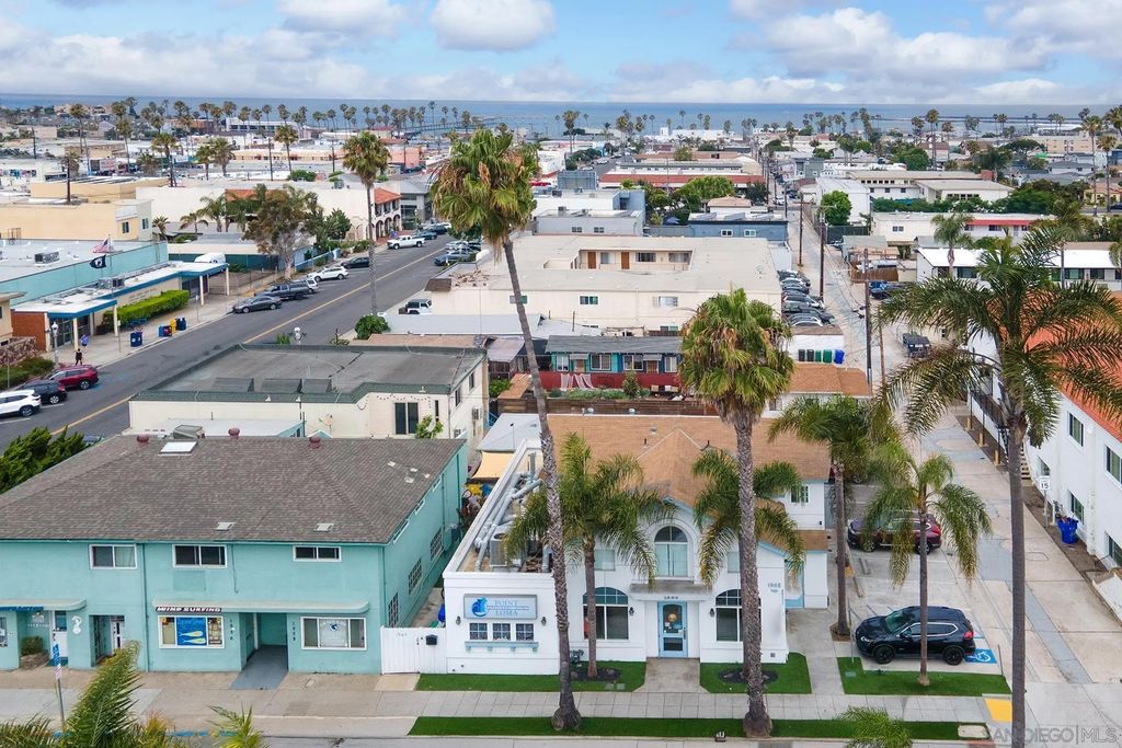 Photo of 1964 Sunset Cliffs Boulevard, San Diego, CA 92107 (MLS # 260001690)