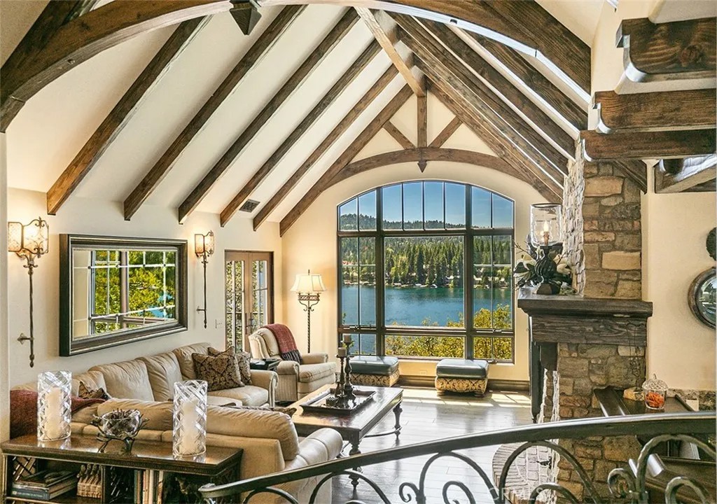 28087 North Shore Road