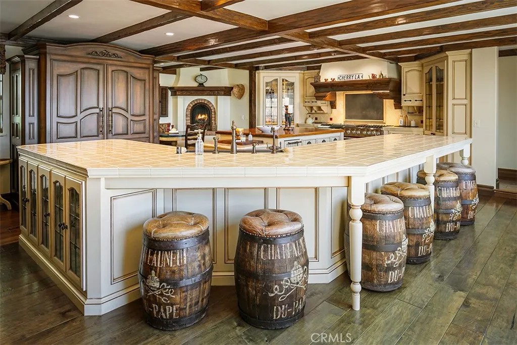 28087 North Shore Road