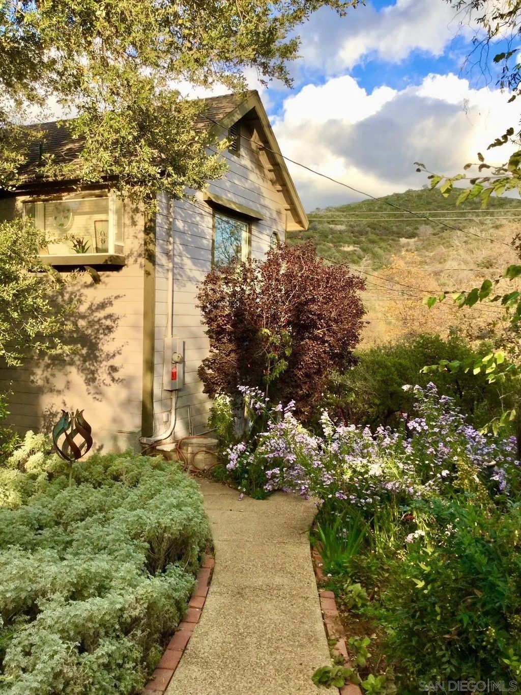 Photo of 3870 Crescent, Julian, CA 92036 (MLS # 250038666)