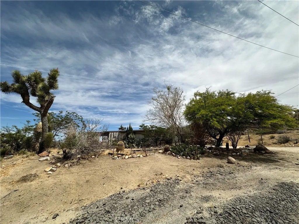 57672 Shepherd Lane