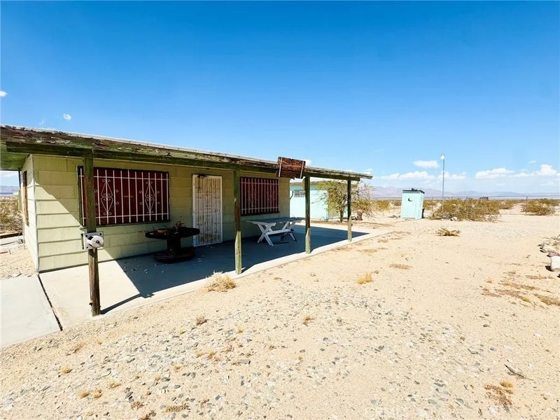 80250 El Paseo