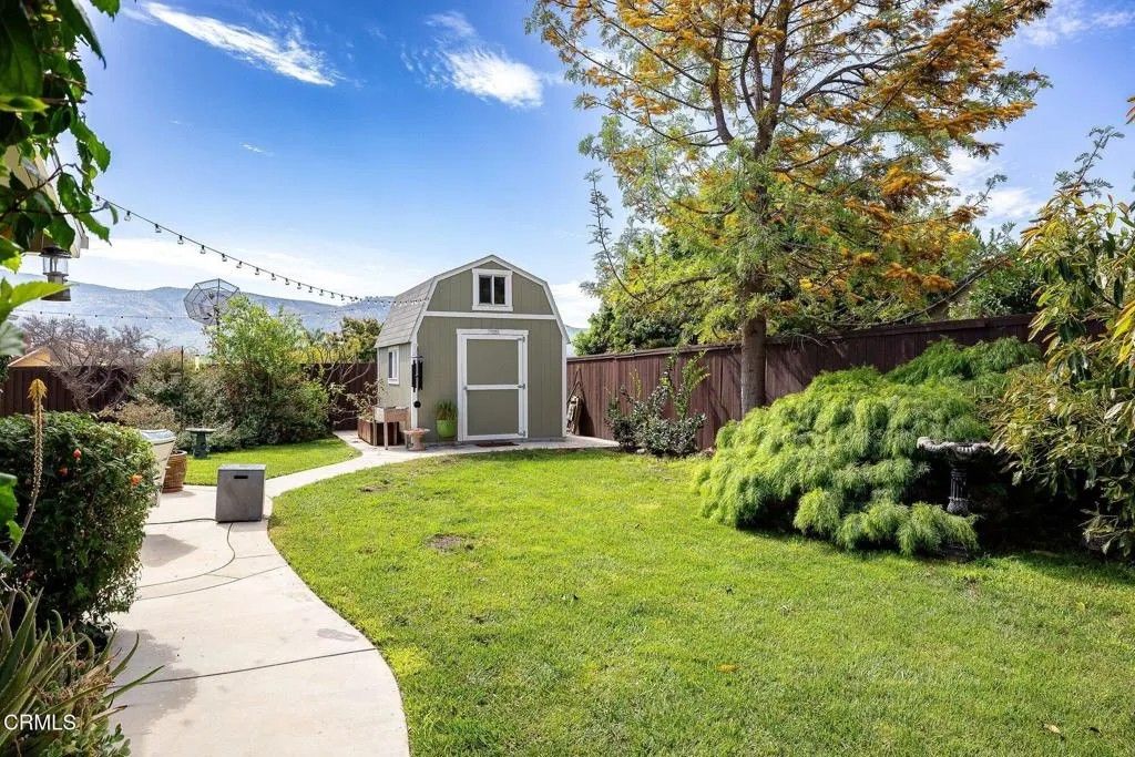 Photo of 400 Atmore Drive, Santa Paula, CA 93060 (MLS # V1-35509)