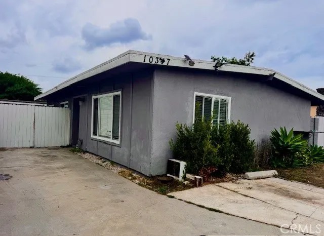 10347 Kalmia Street
