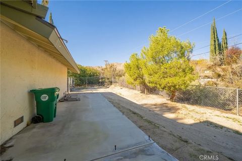 Tiny photo for 54940 Benecia Trl, Yucca Valley, CA 92284 (MLS # OC25275566)