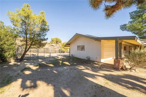 Tiny photo for 54940 Benecia Trl, Yucca Valley, CA 92284 (MLS # OC25275566)