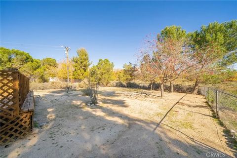 Tiny photo for 54940 Benecia Trl, Yucca Valley, CA 92284 (MLS # OC25275566)