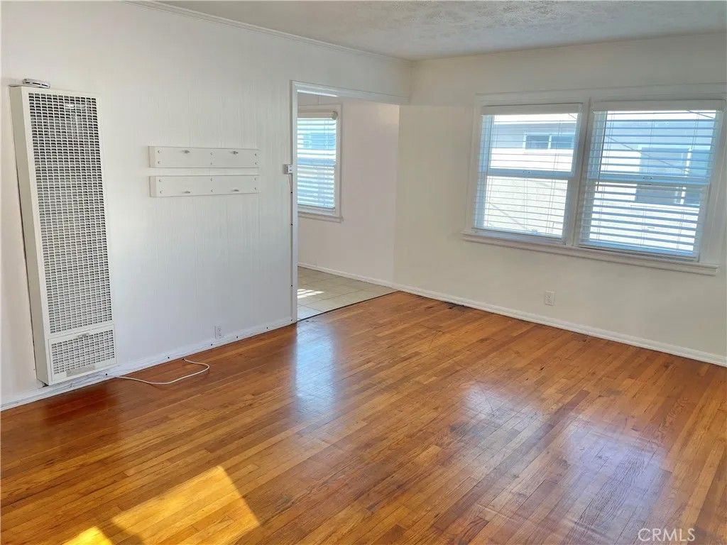 Photo of 224 Palm Drive, Hermosa Beach, CA 90254 (MLS # SB25238040)