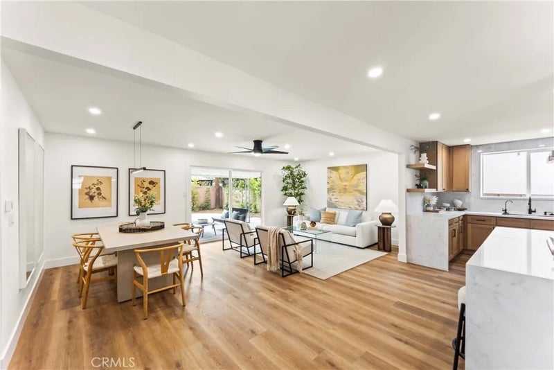 2218 Lewis
