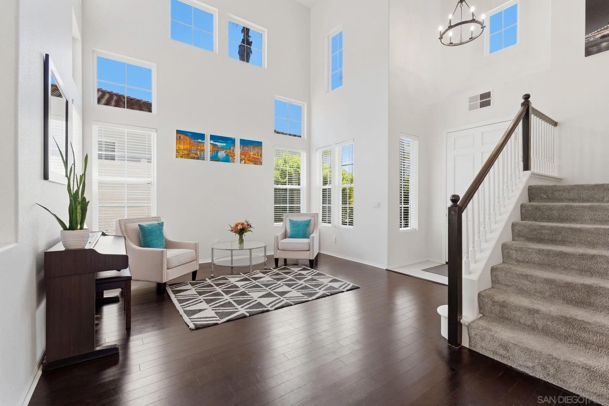 3152 Ferncreek Lane