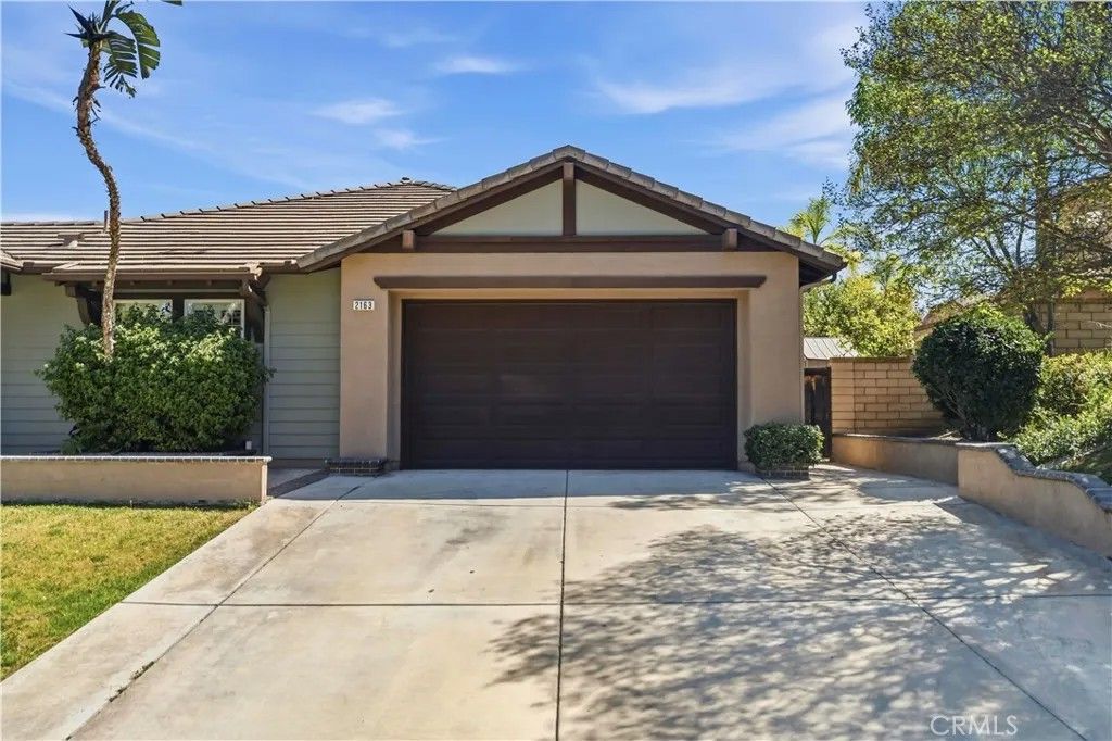 Photo of 2163 Summerset St, Corona, CA 92879 (MLS # OC26061231)