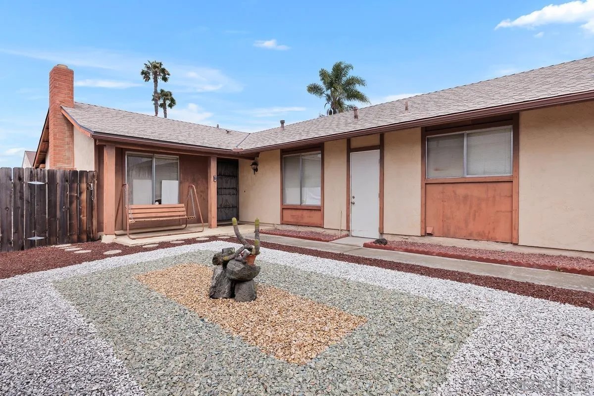 13124 Avenida Grande