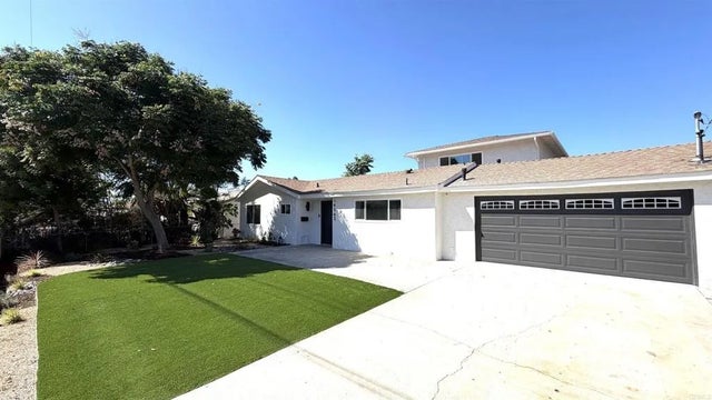 14562 Kennebunk Street, Poway