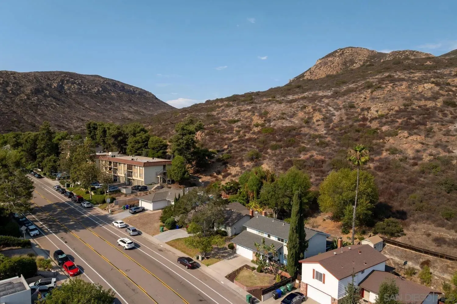 San Diego, California 92119, United States, 4 Bedrooms Bedrooms, ,3 BathroomsBathrooms,Residential,Active,196601