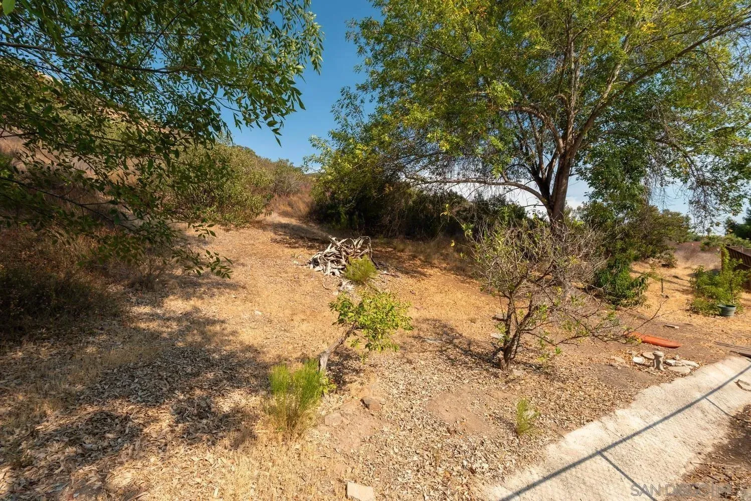 San Diego, California 92119, United States, 4 Bedrooms Bedrooms, ,3 BathroomsBathrooms,Residential,Active,196601