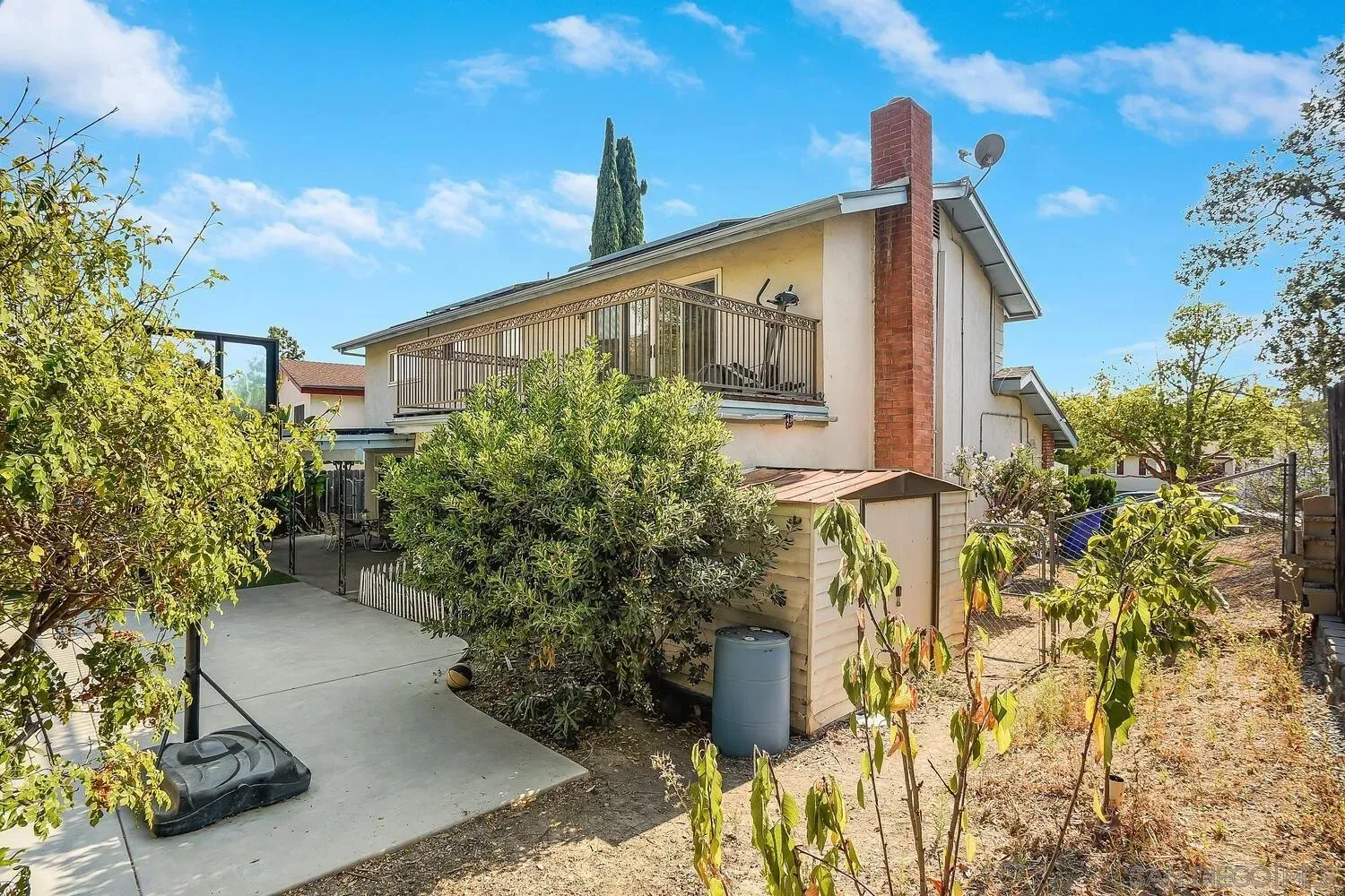 San Diego, California 92119, United States, 4 Bedrooms Bedrooms, ,3 BathroomsBathrooms,Residential,Active,196601