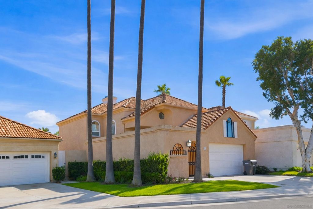 Photo of 5 Bridgetown Bend, Coronado, CA 92118 (MLS # 260002118)