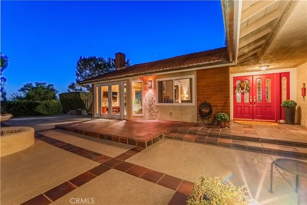 8217 Lindante Drive