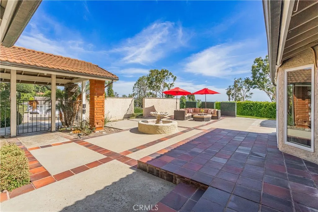 8217 Lindante Drive