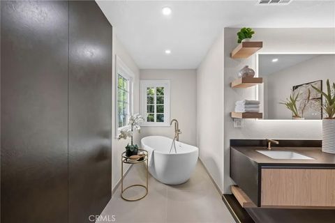 Tiny photo for 31792 Via Patito, Coto De Caza, CA 92679 (MLS # OC25274882)