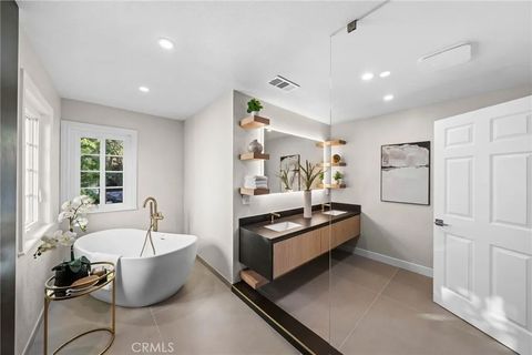 Tiny photo for 31792 Via Patito, Coto De Caza, CA 92679 (MLS # OC25274882)