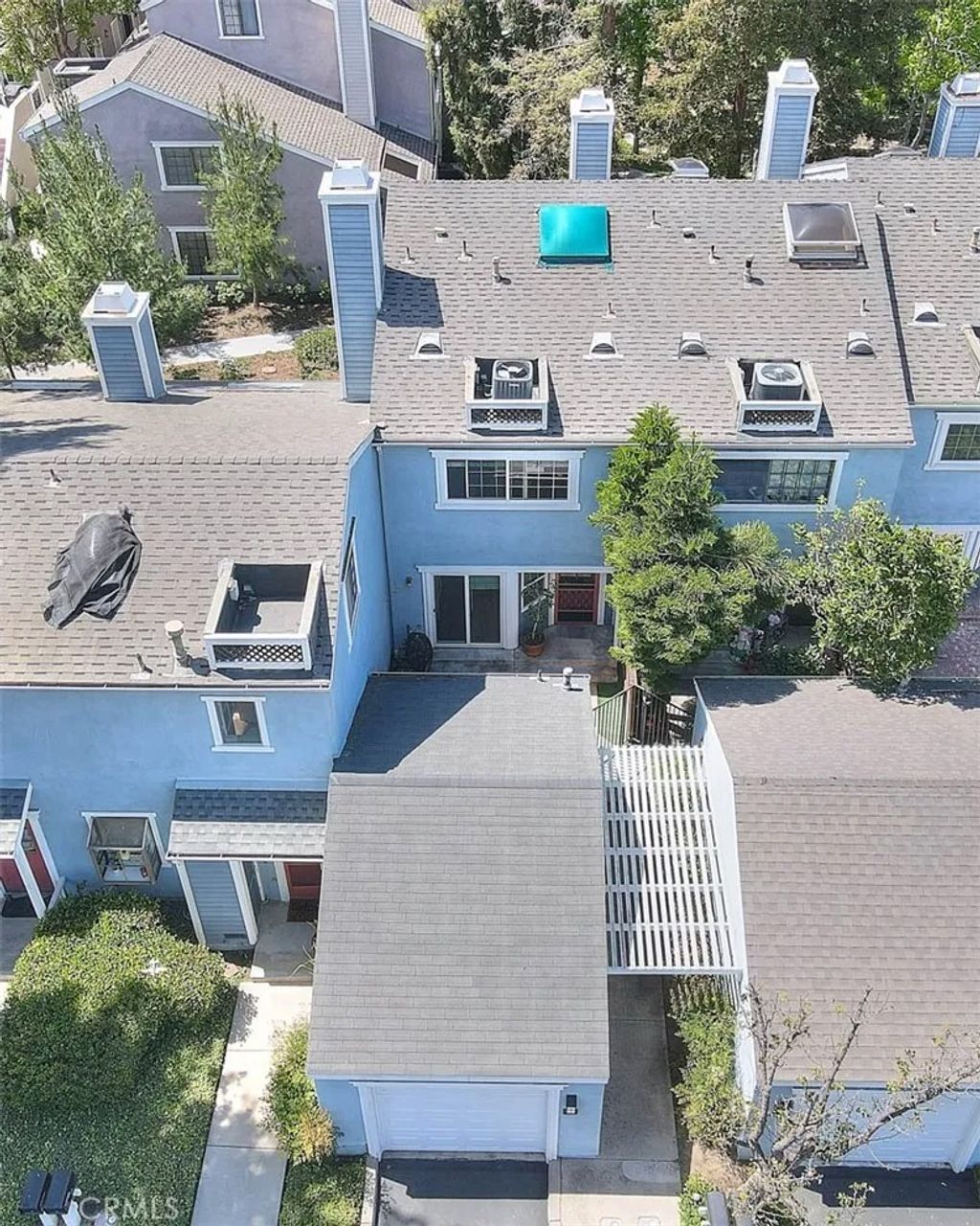 Photo of 700 E Lake Drive #7, Orange, CA 92866 (MLS # CV26078946)