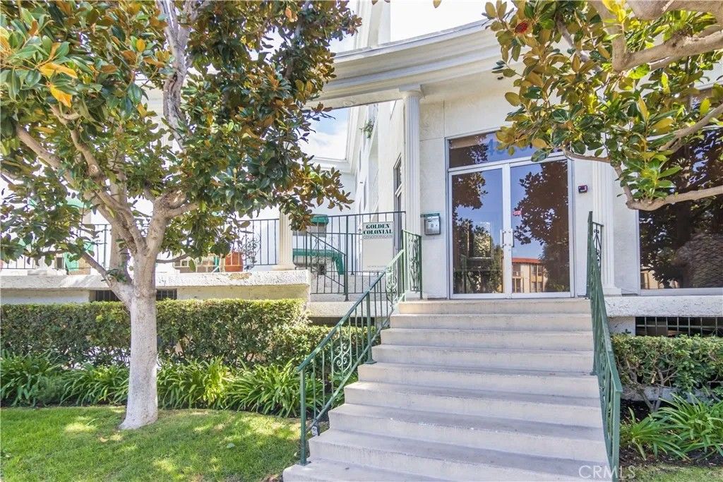 Photo of 4520 Natick Ave, Sherman Oaks, CA 91403 (MLS # SR26042400)