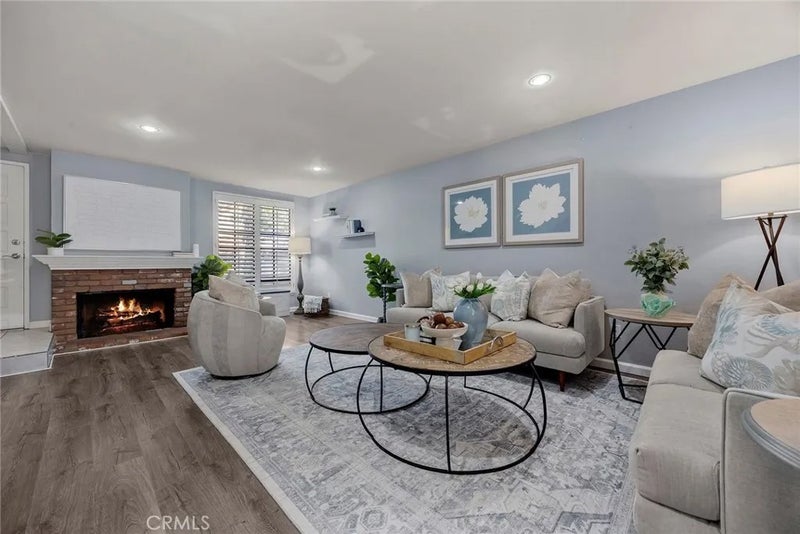 607 Santa Cruz Court