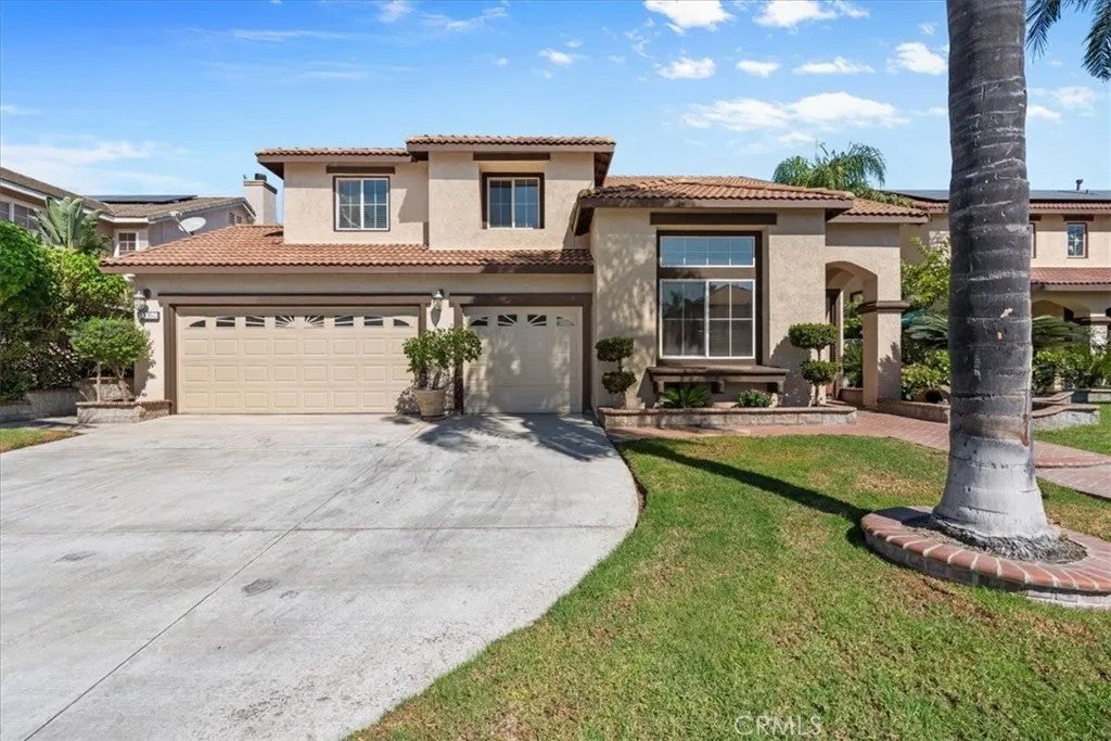 15590 Eastwind