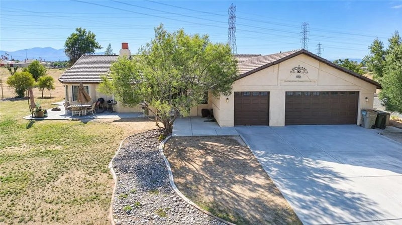 8026 Primrose Avenue