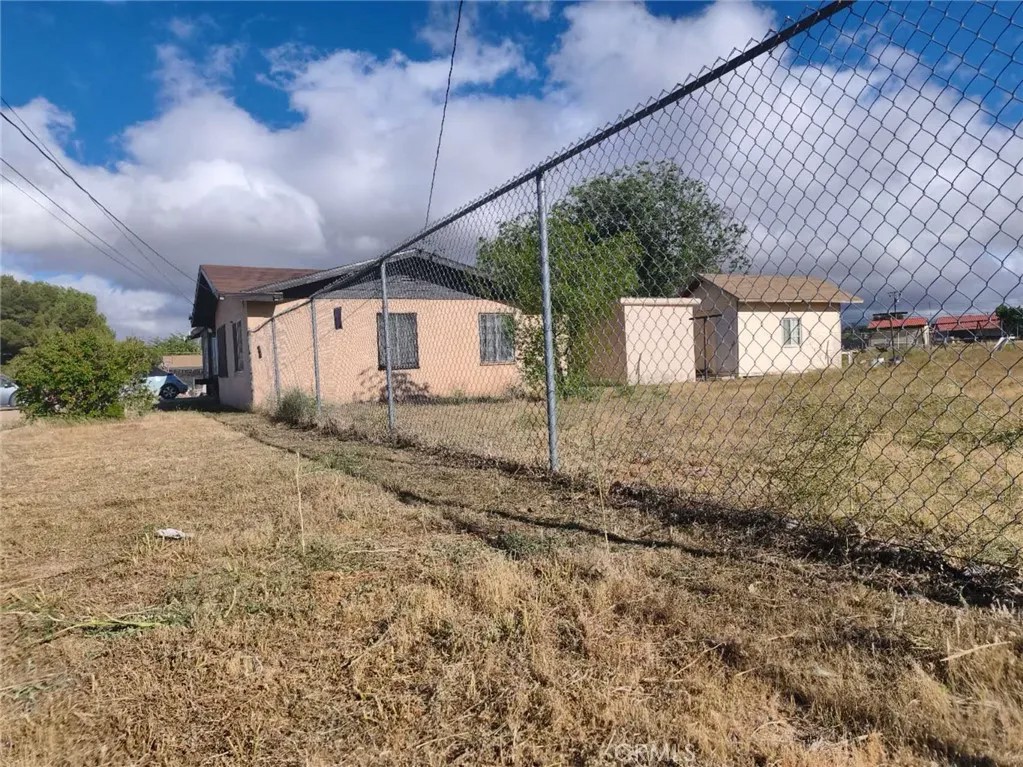 15357 Walnut