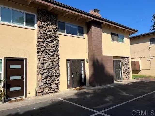 Photo of 464 Woodland Avenue #B, Chula Vista, CA 91910 (MLS # PTP2606622)