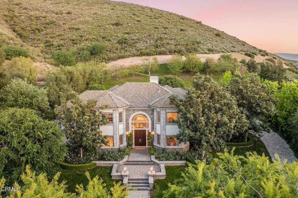 5016 Hunter Valley Lane