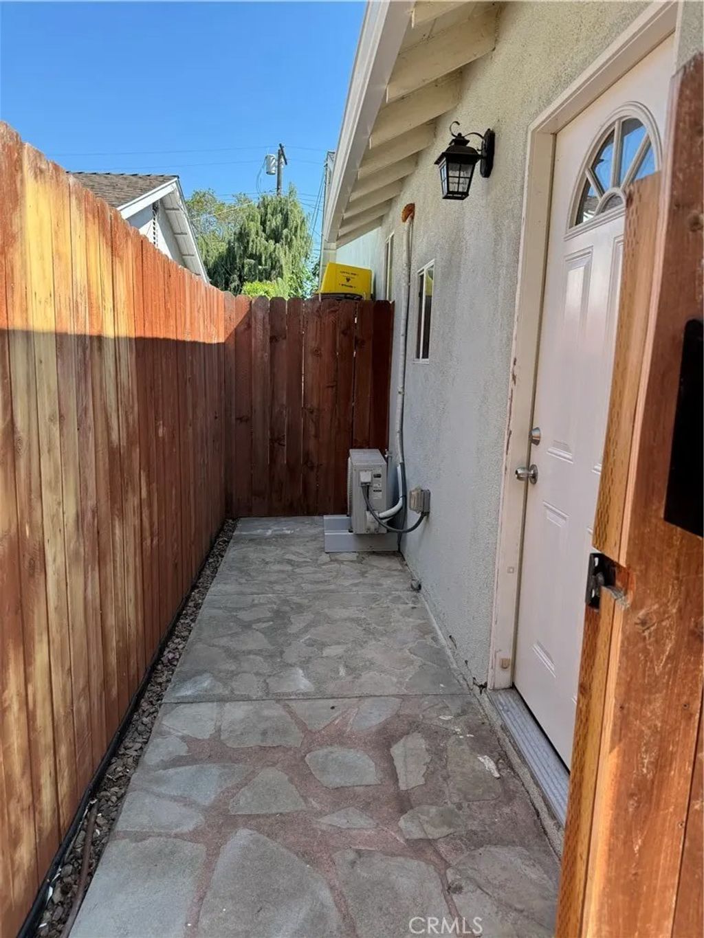 Photo of 23340 Schoolcraft St, West Hills, CA 91307 (MLS # SR25236182)