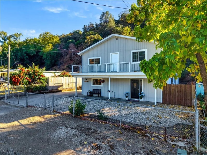 6843 Rosemont Drive