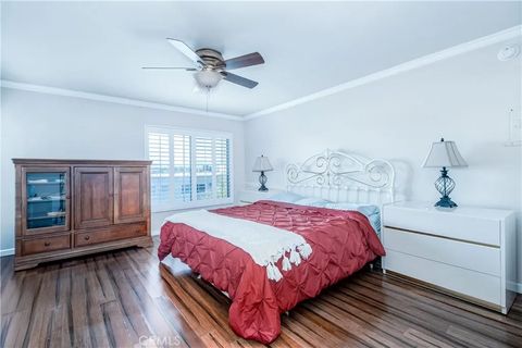 Tiny photo for 5440 Lindley Avenue #310, Encino, CA 91316 (MLS # SR25255524)