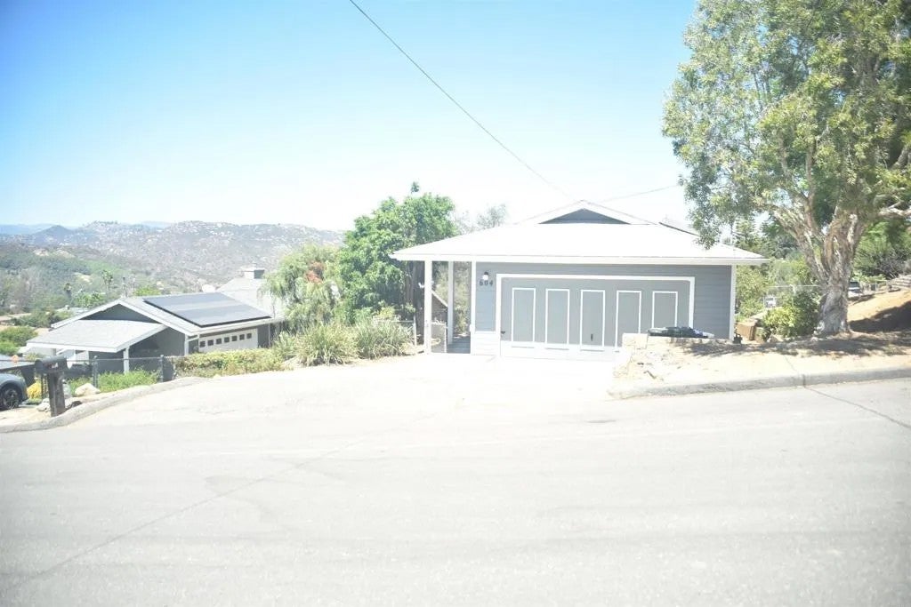 604 Porter Street