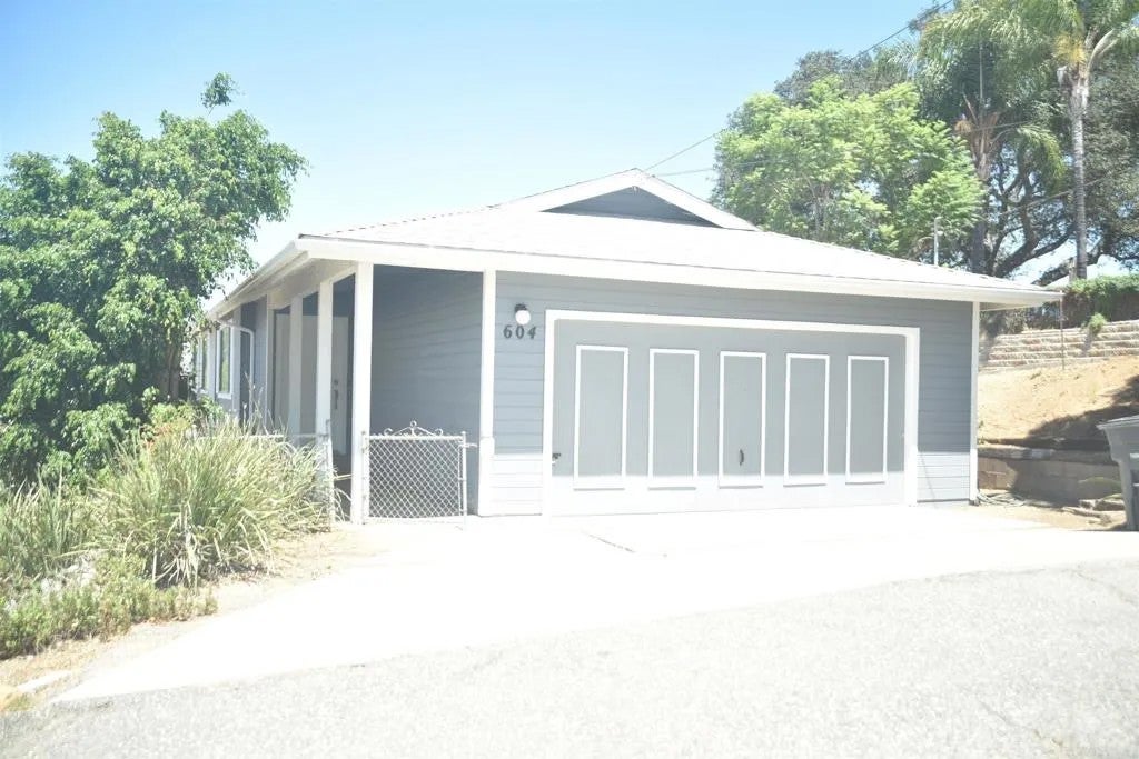 604 Porter Street