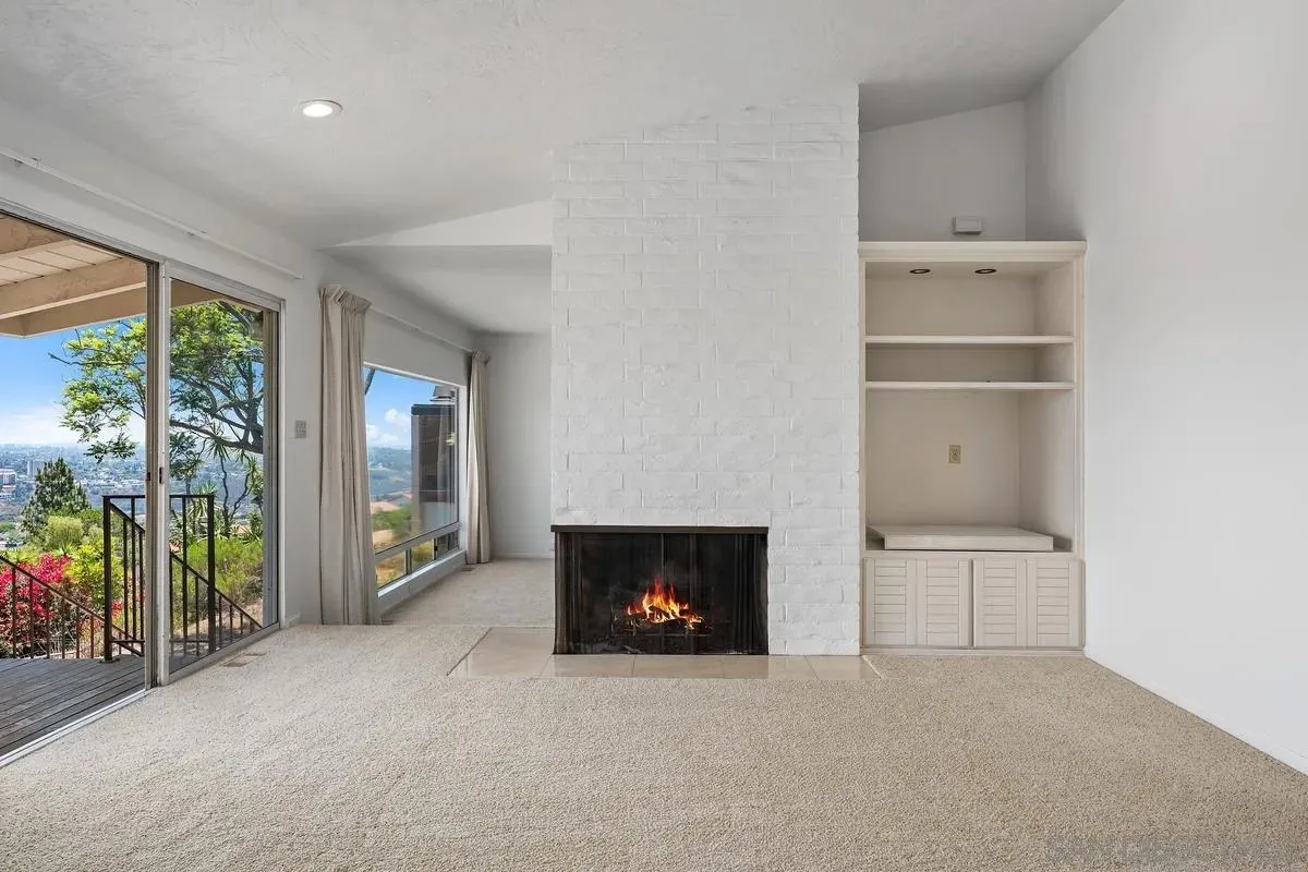 San Diego, California 92120, United States, 3 Bedrooms Bedrooms, ,2 BathroomsBathrooms,Residential,Active,167225