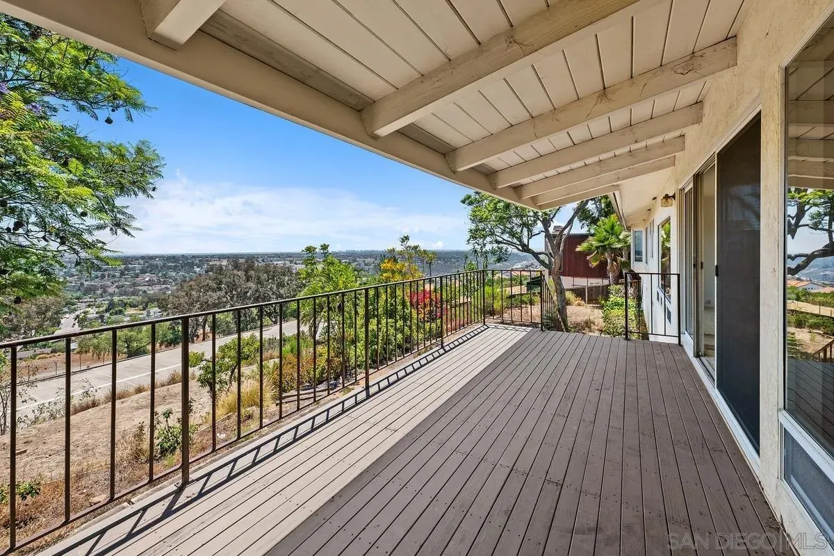 San Diego, California 92120, United States, 3 Bedrooms Bedrooms, ,2 BathroomsBathrooms,Residential,Active,167225