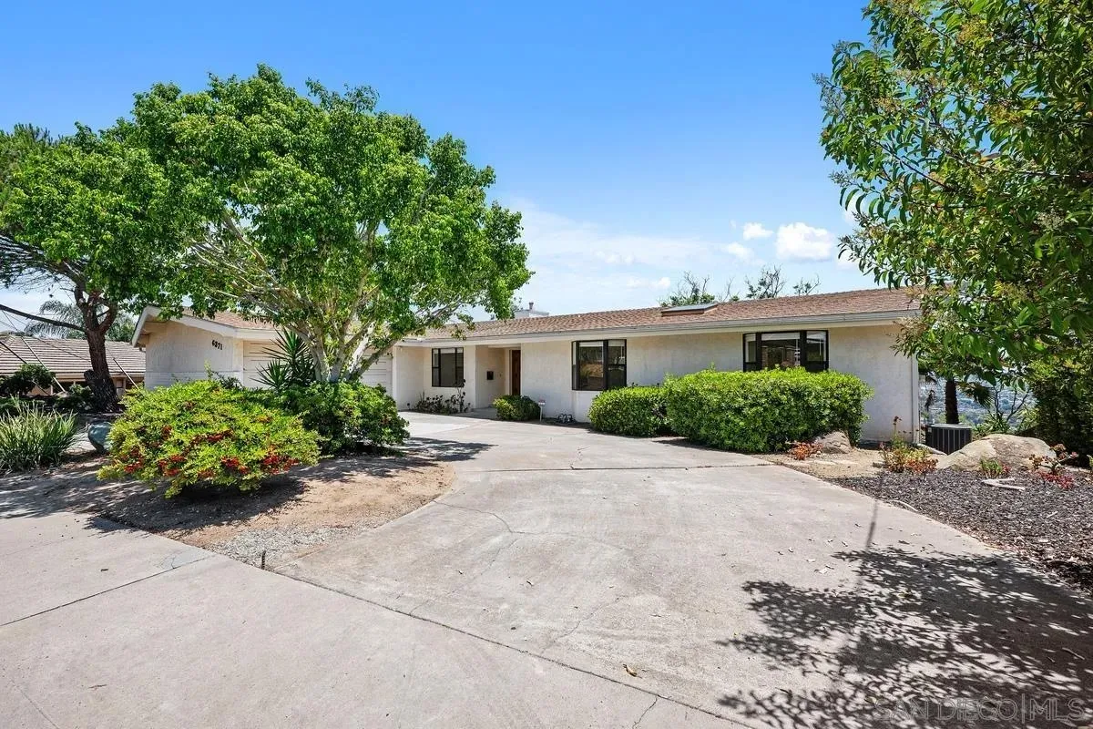 San Diego, California 92120, United States, 3 Bedrooms Bedrooms, ,2 BathroomsBathrooms,Residential,Active,167225