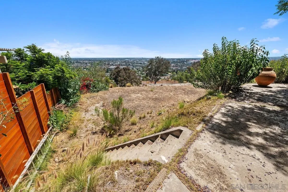 San Diego, California 92120, United States, 3 Bedrooms Bedrooms, ,2 BathroomsBathrooms,Residential,Active,167225