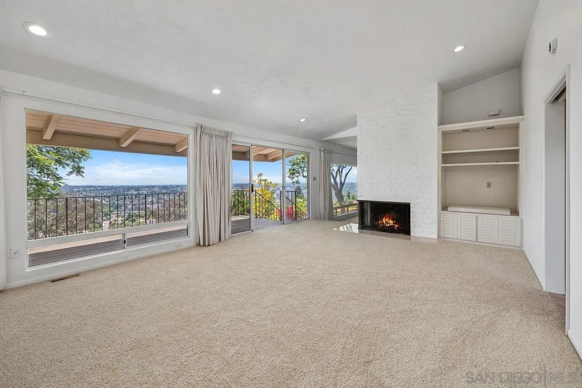 San Diego, California 92120, United States, 3 Bedrooms Bedrooms, ,2 BathroomsBathrooms,Residential,Active,167225