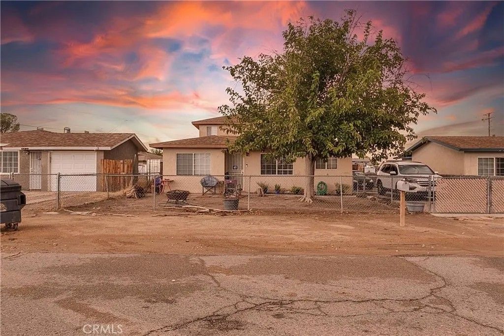 Photo of 34186 Woods Avenue, Barstow, CA 92311 (MLS # CV25273628)